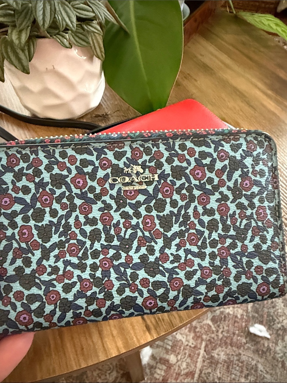 ** COACH ** Rare Floral Print Crossbody Wallet Set, Colorblock - Picture 4 of 16